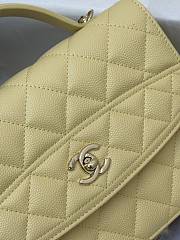 Fortok Chanel 25C Top Handle Bag in Light Yellow 14x18x3cm  - 5
