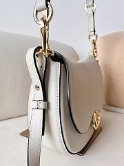 Fortok Valentino Garavani Ohval Small Shoulder Bag In White Nappa Calfskin 26x13x6.5cm - 6