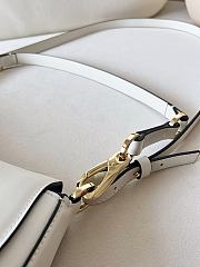 Fortok Valentino Garavani Ohval Small Shoulder Bag In White Nappa Calfskin 26x13x6.5cm - 3