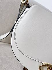 Fortok Valentino Garavani Ohval Small Shoulder Bag In White Nappa Calfskin 26x13x6.5cm - 2