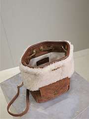 Fortok Saint Laurent Joe Mini Shearling & Suede Bucket Bag 631052 19x13x13cm - 3