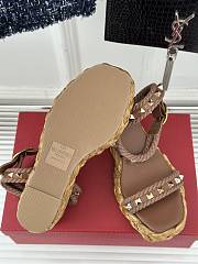 Fortok Valentino Rockstud Flatform Sandal 45mm In Brown Calfskin And Raffia - 2