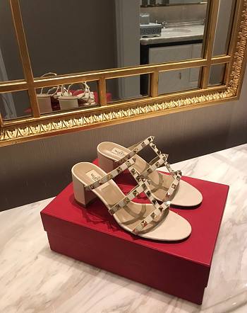Fortok Valentino Rockstud Calfskin Leather Slide Sandal 60 mm White