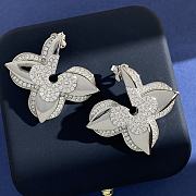 Fortok Louis Vuitton Flower Diamond-shaped Earrings Gold/Silver - 3