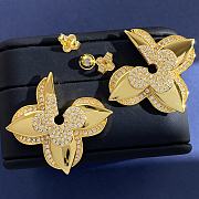 Fortok Louis Vuitton Flower Diamond-shaped Earrings Gold/Silver - 2