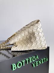 Fortok Bottega Veneta Small Parachute Bag White 817175 21x17x16.5cm - 4