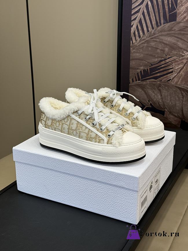 Fortok Dior Platform Yellow Oblique Embroidered Cotton and White Shearling Sneakers - 1