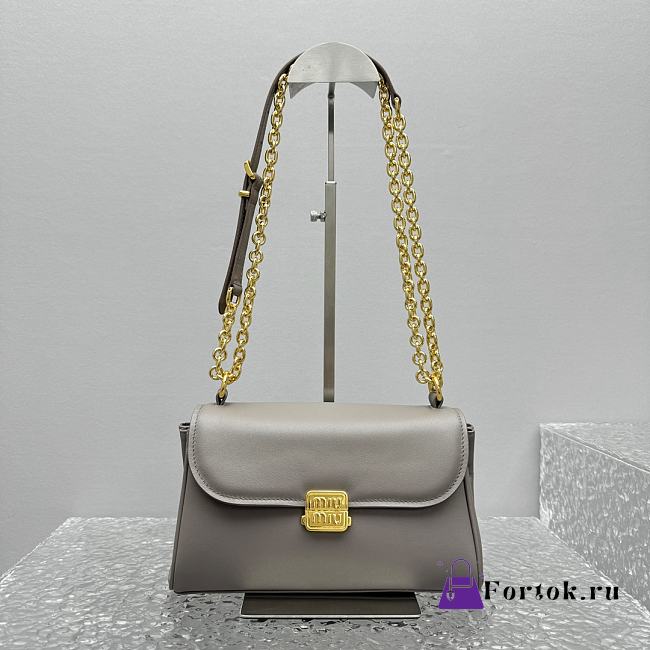 Fortok Miu Miu 24SS Baguette Bag Grey 5645 25x8x15cm - 1
