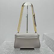 Fortok Miu Miu 24SS Baguette Bag Grey 5645 25x8x15cm - 4