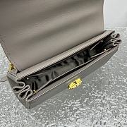 Fortok Miu Miu 24SS Baguette Bag Grey 5645 25x8x15cm - 2