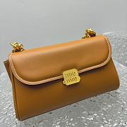 Fortok Miu Miu 24SS Baguette Bag Brown 5645 25x8x15cm - 4
