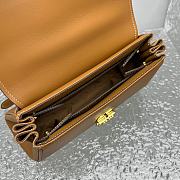 Fortok Miu Miu 24SS Baguette Bag Brown 5645 25x8x15cm - 2