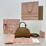 Fortok Miu Miu 23SS Dumpling Bag Brown 5560 18x11.5x8cm - 1