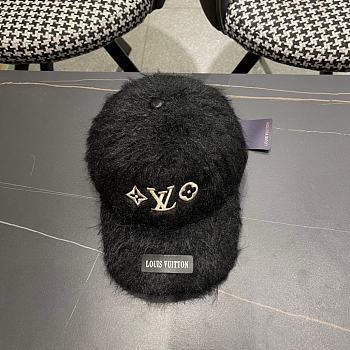 Fortok Louis Vuitton 2024 Plush Fox Baseball Cap Black