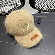 Fortok Louis Vuitton 2024 Plush Fox Baseball Cap Beige - 2