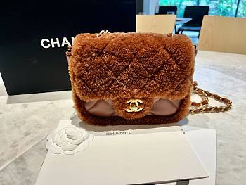 Fortok Chanel Mini Flap Bag Shearling Lambskin & Gold-Tone Metal Brown 12x18x6cm