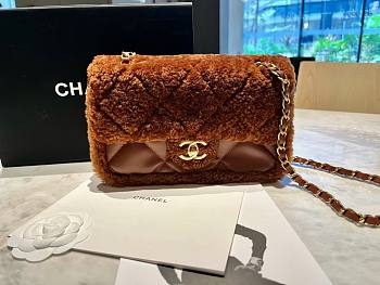 Fortok Chanel Mini Flap Bag Shearling Lambskin & Gold-Tone Metal Brown 16x23.5x7.5cm