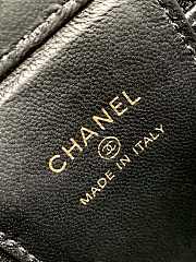Fortok Chanel Small Comestic Bag Black Enamel Heart Buckle 11x8.5x7cm - 5