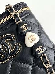 Fortok Chanel Small Comestic Bag Black Enamel Heart Buckle 11x8.5x7cm - 4