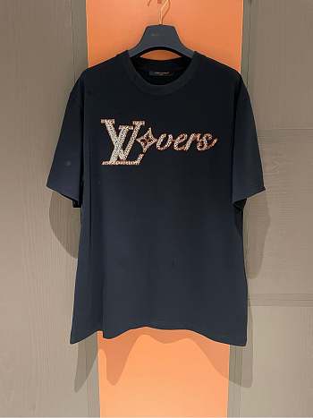 Fortok Louis Vuitton Beaded LV Vers Motif T-shirt Black 