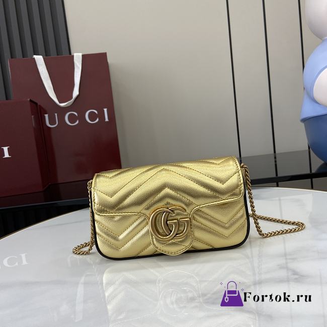 Fortok Gucci GG Marmont Mini Bag Gold Metallic Leather 476433 16.5x10x4.5cm - 1
