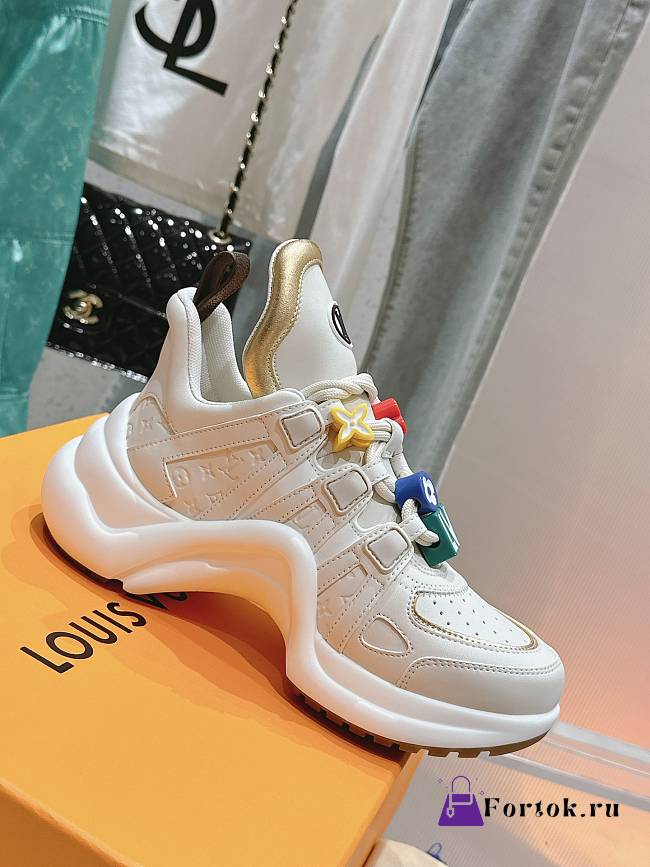 Fortok Louis Vuitton LV Archlight Sneaker White/Gold - 1