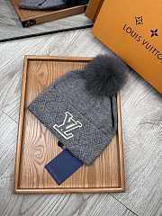 Fortok Louis Vuitton Classic Wool Knitted Hat Grey - 3