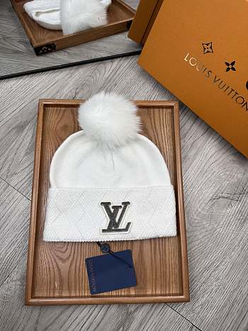 Fortok Louis Vuitton Classic Wool Knitted Hat White