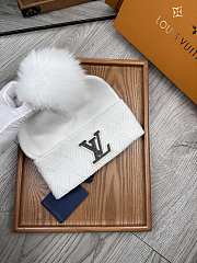 Fortok Louis Vuitton Classic Wool Knitted Hat White - 6
