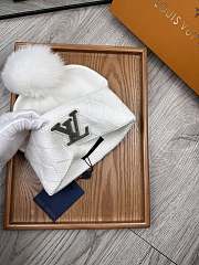 Fortok Louis Vuitton Classic Wool Knitted Hat White - 4