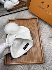 Fortok Louis Vuitton Classic Wool Knitted Hat White - 3