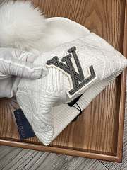 Fortok Louis Vuitton Classic Wool Knitted Hat White - 2