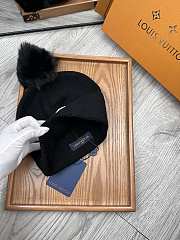 Fortok Louis Vuitton Classic Wool Knitted Hat Black - 2