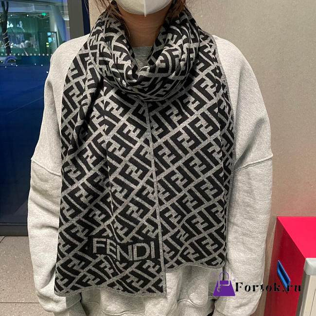 Fortok Fendi Classic FF Scarf Black & Grey 32x200cm - 1