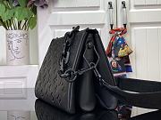 Fortok Louis Vuitton Coussin Bag Black Black Buckle M57790 26x20x12cm - 3