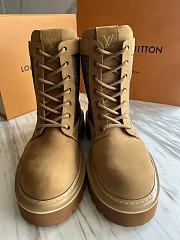 Fortok Louis Vuitton Ranger Ankle Boots Beige - 4