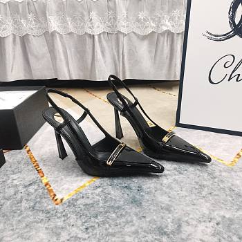 Fortok Saint Laurent Belt Buckle Sandals Black