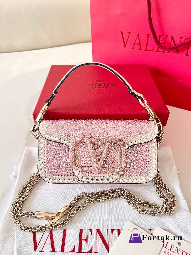 Fortok Valentino VLogo Signature Loco Shoulder Bag Pink With Crystal Diamonds 19x10.5x5cm - 1