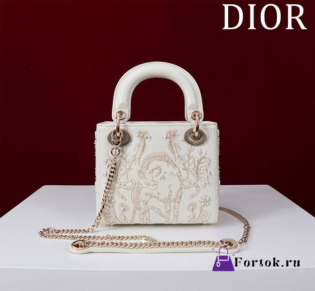 Fortok Dior Lady Diana three-grid Embroidered Unicorn Beads Bag 17x15x7cm - 1