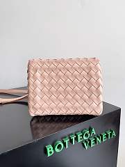 Fortok Bottega Veneta Small Parachute Bag Pink 796569 21x17x16.5cm - 2