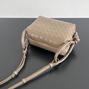 Fortok Bottega Veneta Loop Bag Brown 796615 19x12x9cm - 4