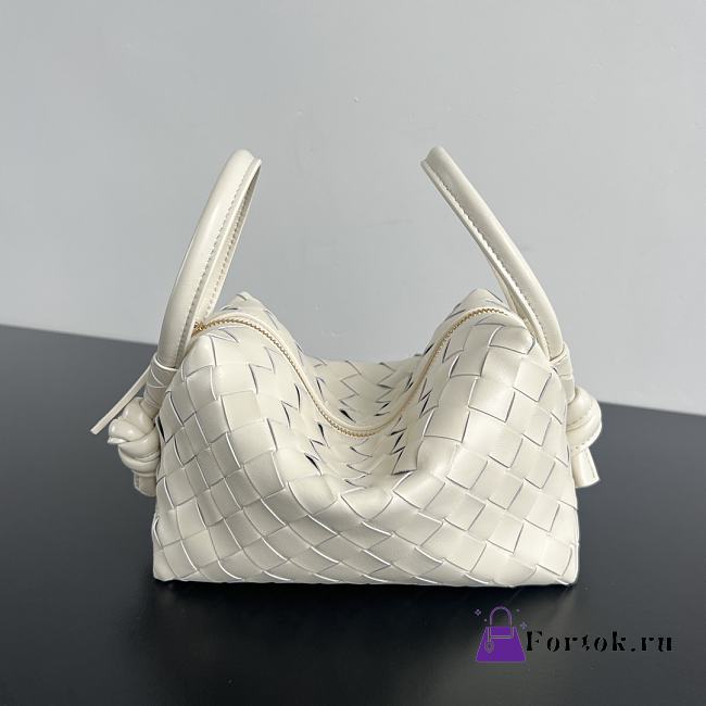 Fortok Bottega Veneta Loop Bag Cream 796615 19x12x9cm - 1