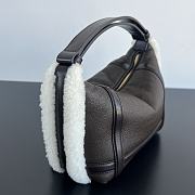Fortok Bottega Veneta Wallace Mini Lamb Fur Top-Handle Bag 20x13x9.5cm - 5