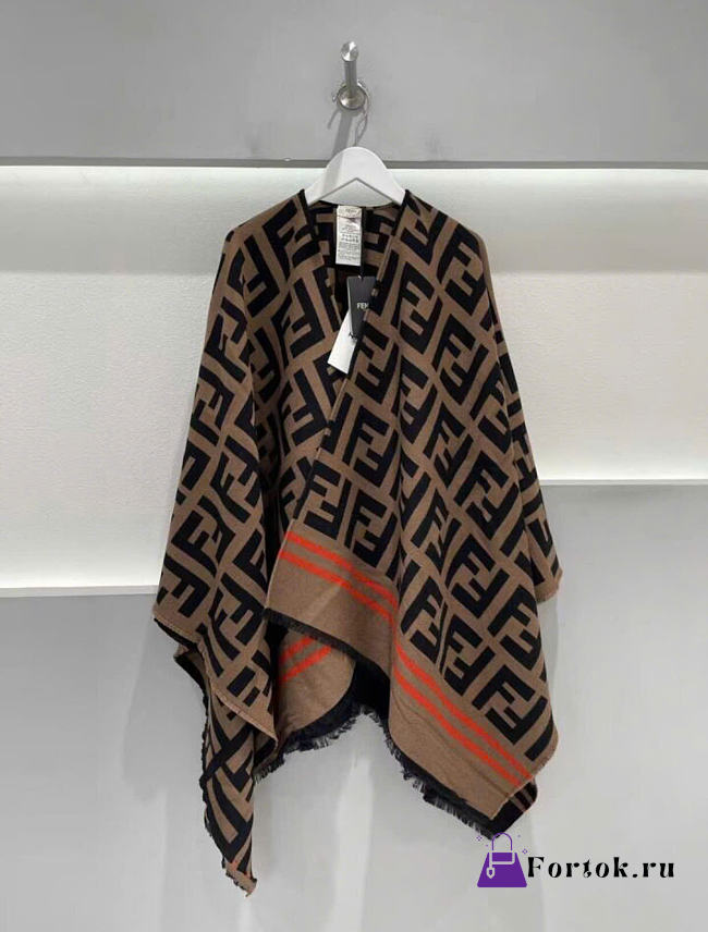 Fortok Fendi FF Poncho Cape 140x140cm - 1