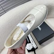 Fortok Chanel Mary Jane Shoes White Patent Leather - 6