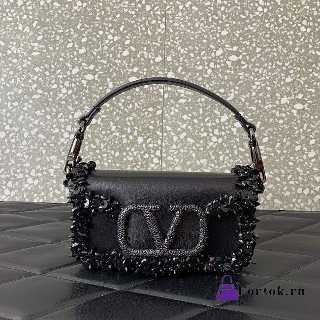 Fortok Valentino Loco Embroidered Crystal VLogo Bag Black 19x10.5x5cm - 1