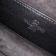 Fortok Valentino Loco Embroidered Crystal VLogo Bag Black 19x10.5x5cm - 6