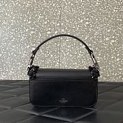 Fortok Valentino Loco Embroidered Crystal VLogo Bag Black 19x10.5x5cm - 4