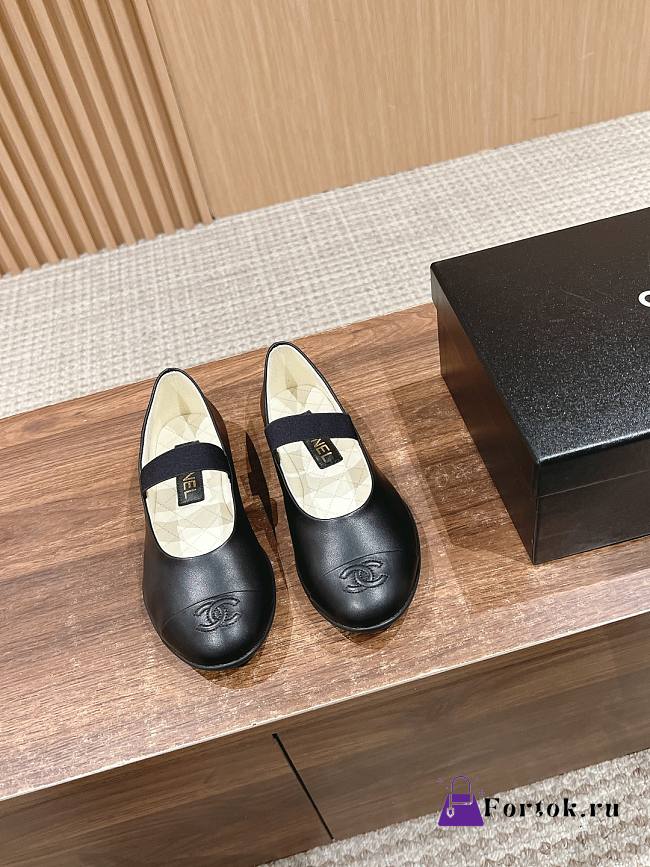 Fortok Chanel Mary Jane Shoes Black Smooth Leather - 1