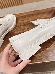 Fortok Chanel CC Logo Loafer White - 4